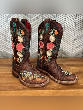 Macie Bean Kids Honey Bunch Floral Embroidered Leather Cowboy Boots Size 9